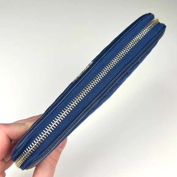 Prada Long Zip Around Wallet - Picture 4 of 9